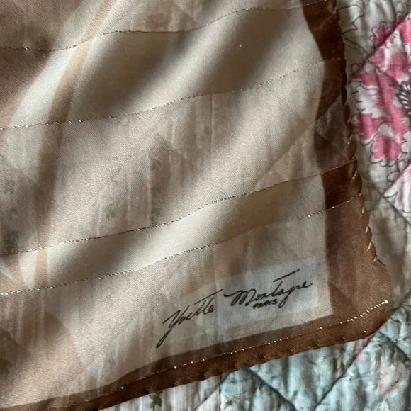 Vintage Yvette Montagne Paris Scarf Floral Print Metallic Threads 34’’ X 34’’ - Picture 4 of 10